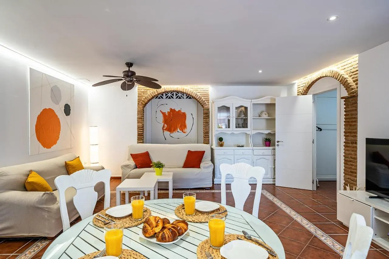 Villa Carmen Garden & Parking Benalmadena Apartment