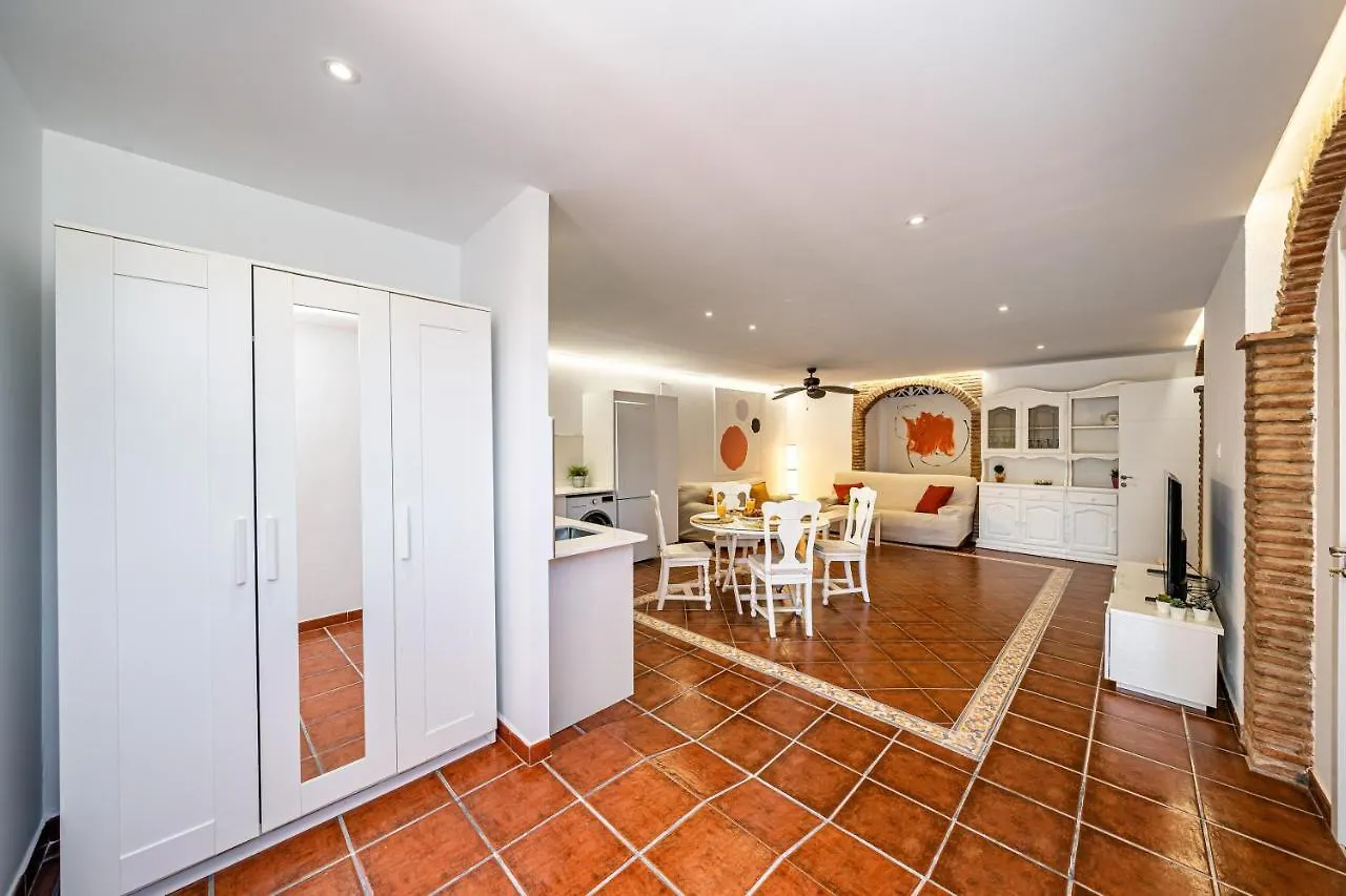 Villa Carmen Garden & Parking Benalmadena Apartment