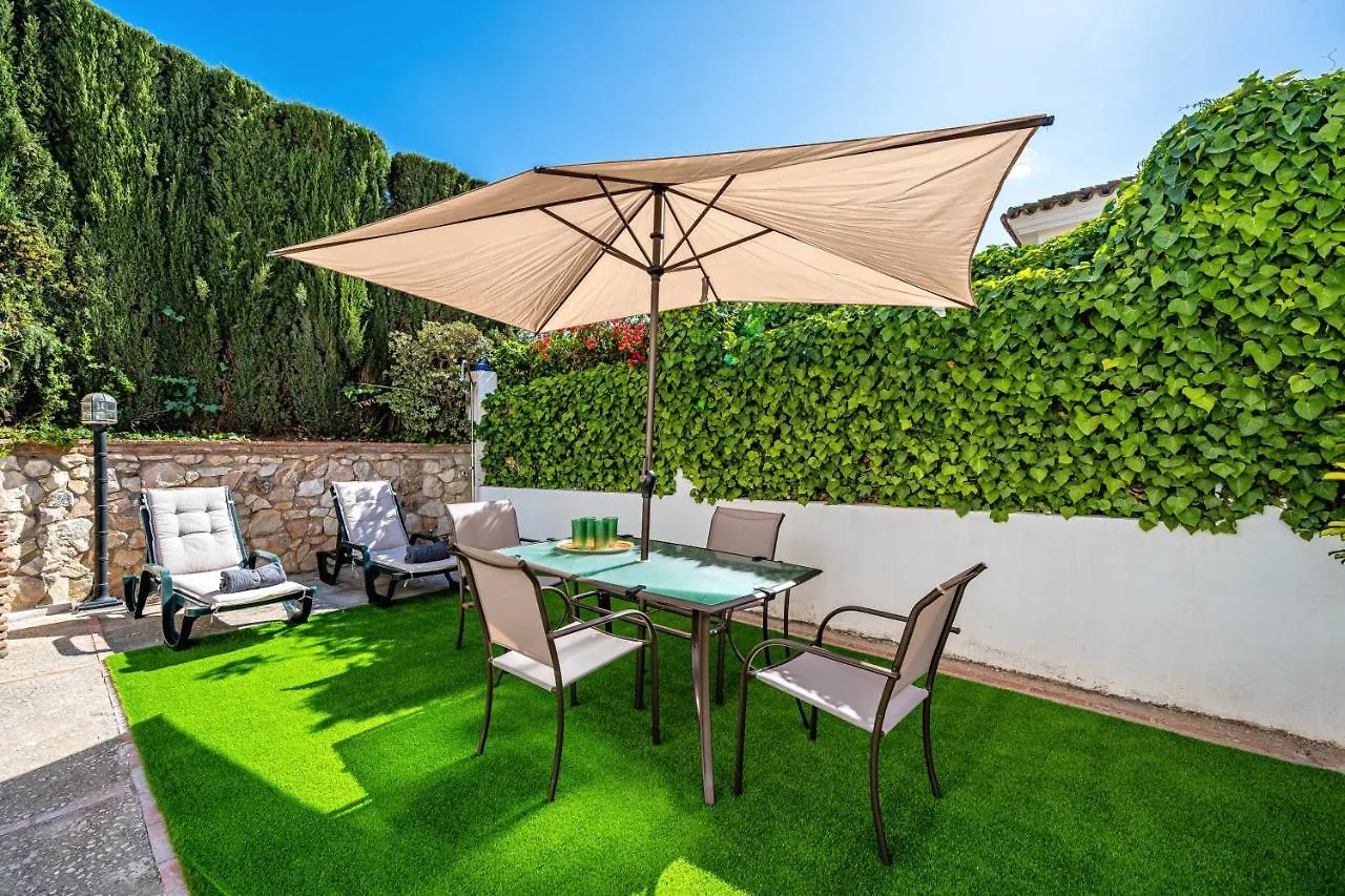 Villa Carmen Garden & Parking Benalmadena